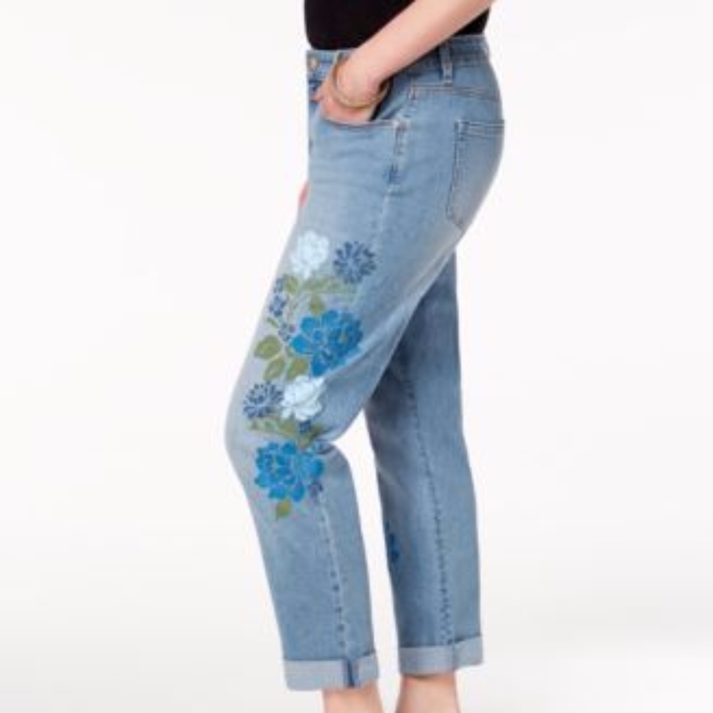 Style Co Stenciled Boyfriend Jeans Grand 16